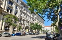 Eladó üzlethelyiség Budapest V. kerület, 81m2
