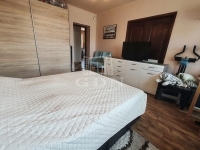 Csömör Üzlethelyiség