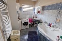 Pécel Családi ház