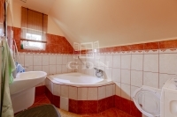 Pécel Családi ház