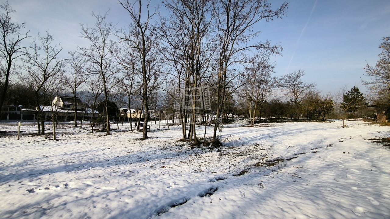 Verkauf Pócsmegyer Wohngrundstück